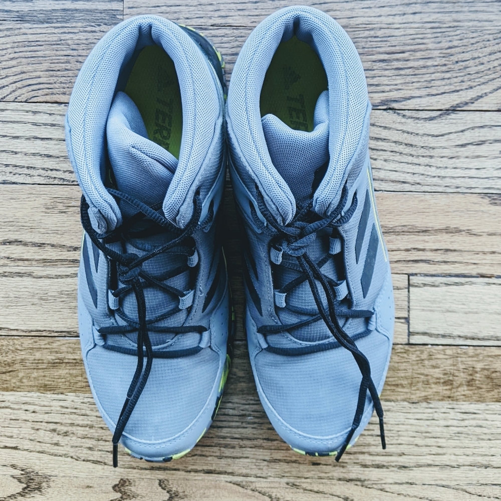 Men's hiking boots, worn once